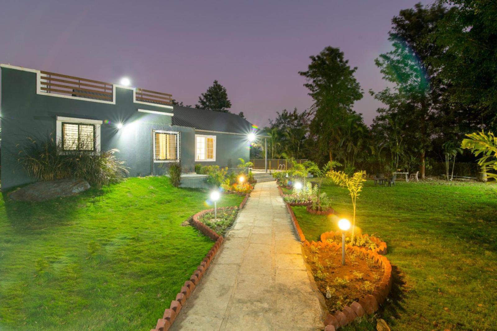 Silver Farm Villa Nashik Eksteriør billede