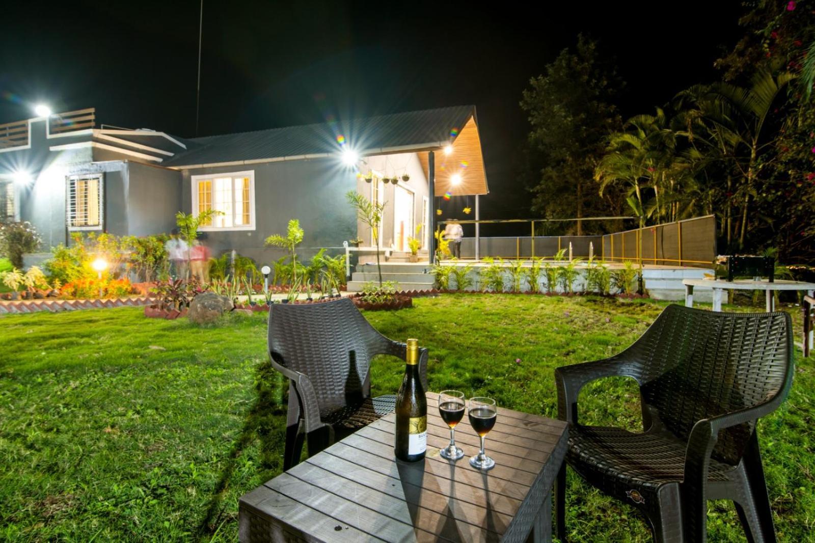Silver Farm Villa Nashik Eksteriør billede
